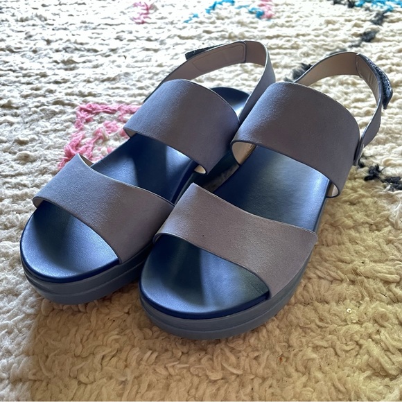 Dr. Scholl’s Platform Sandals - Picture 3 of 5
